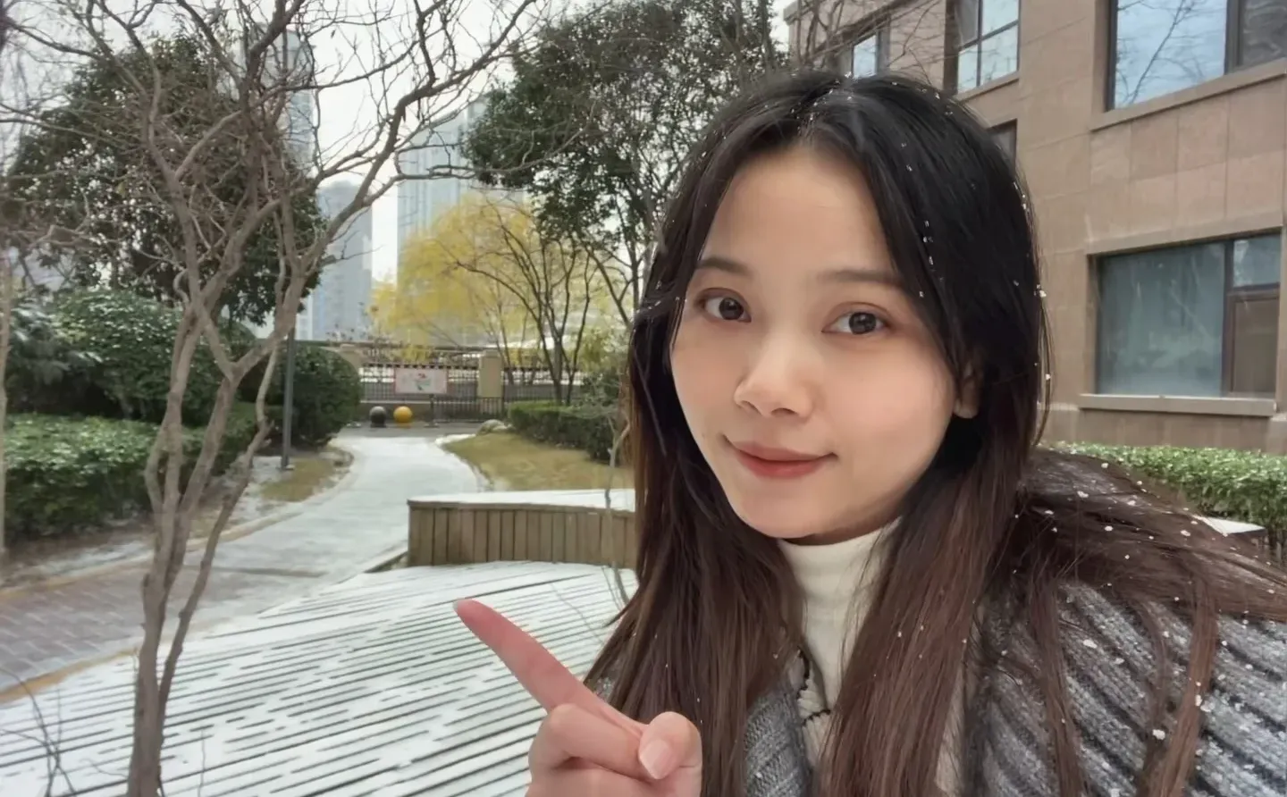 郑州12号的初雪，让我也赶上啦❄️