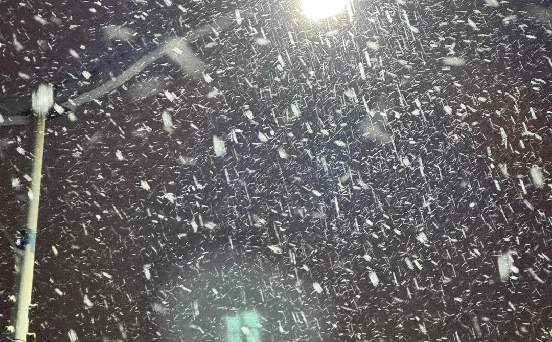 郑州今年初雪！