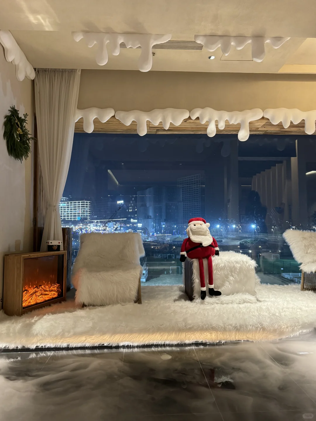 郑州｜新晋顶流圣诞雪屋！！❄️