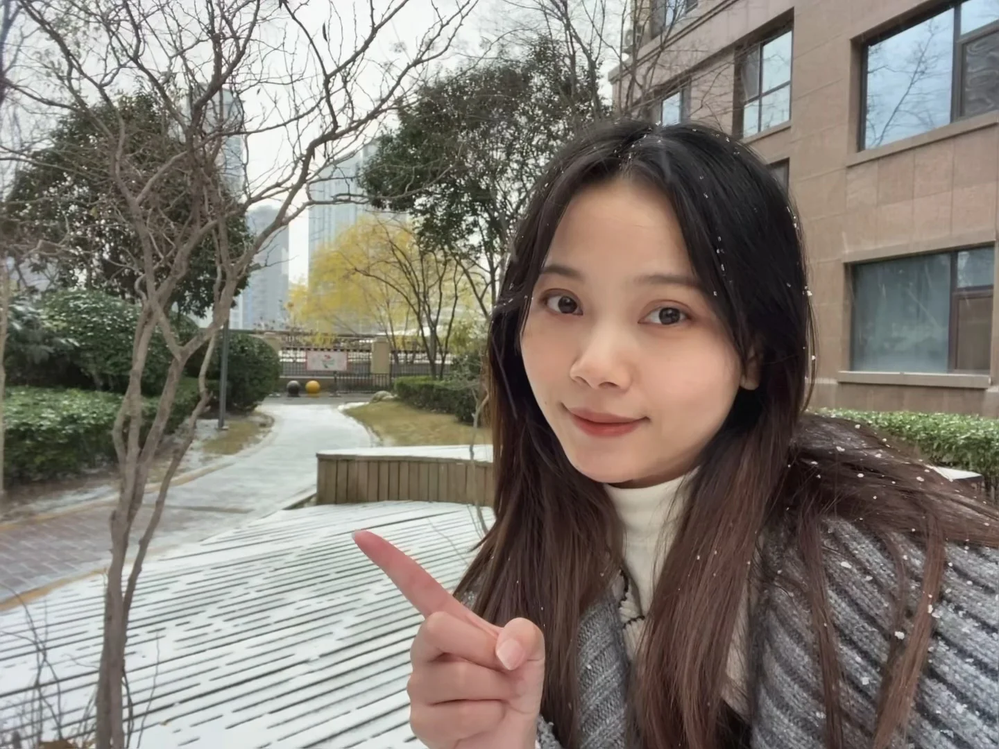 郑州12号的初雪，让我也赶上啦❄️