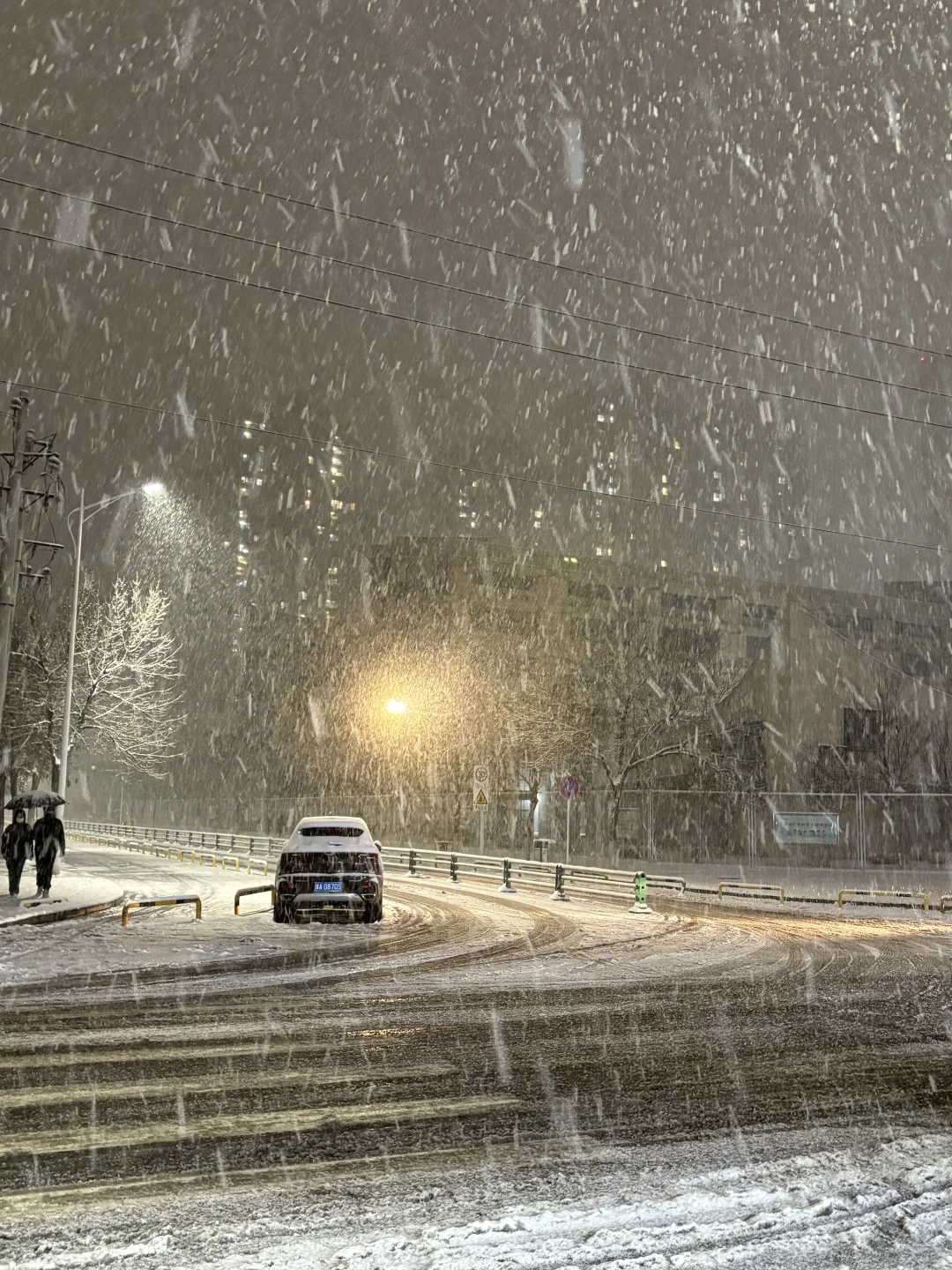 郑州大雪如约而至🌨️🌨️