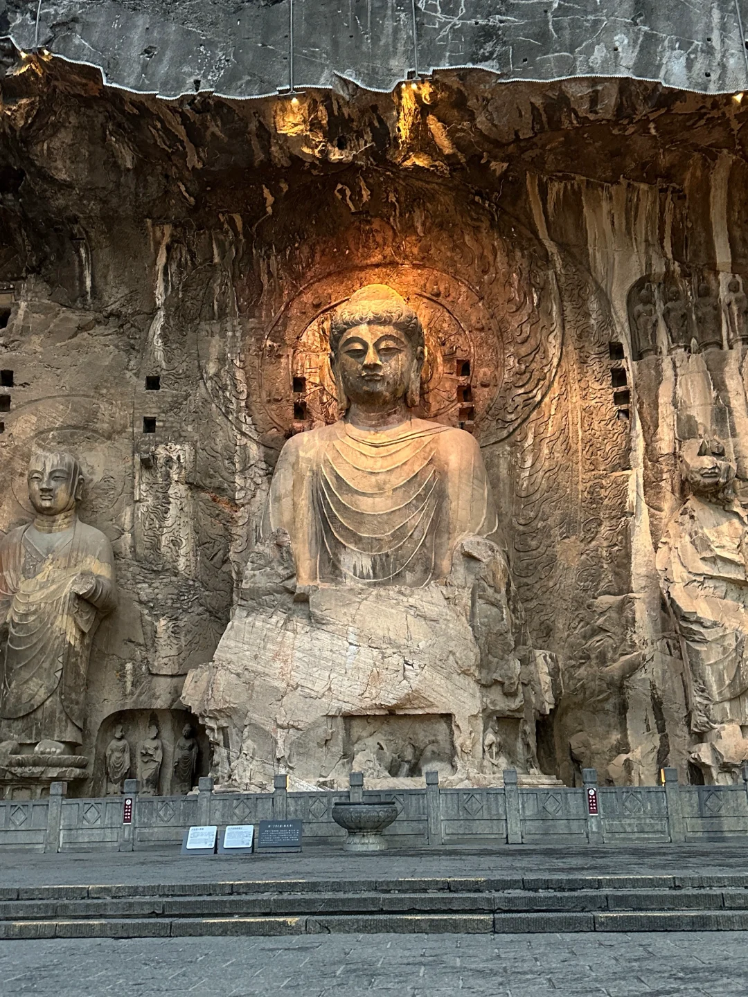 来了洛阳，怎么能错过龙门石窟的绝美傍晚！