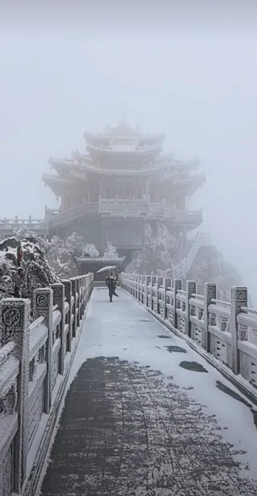 12.12老君山大雪预告！