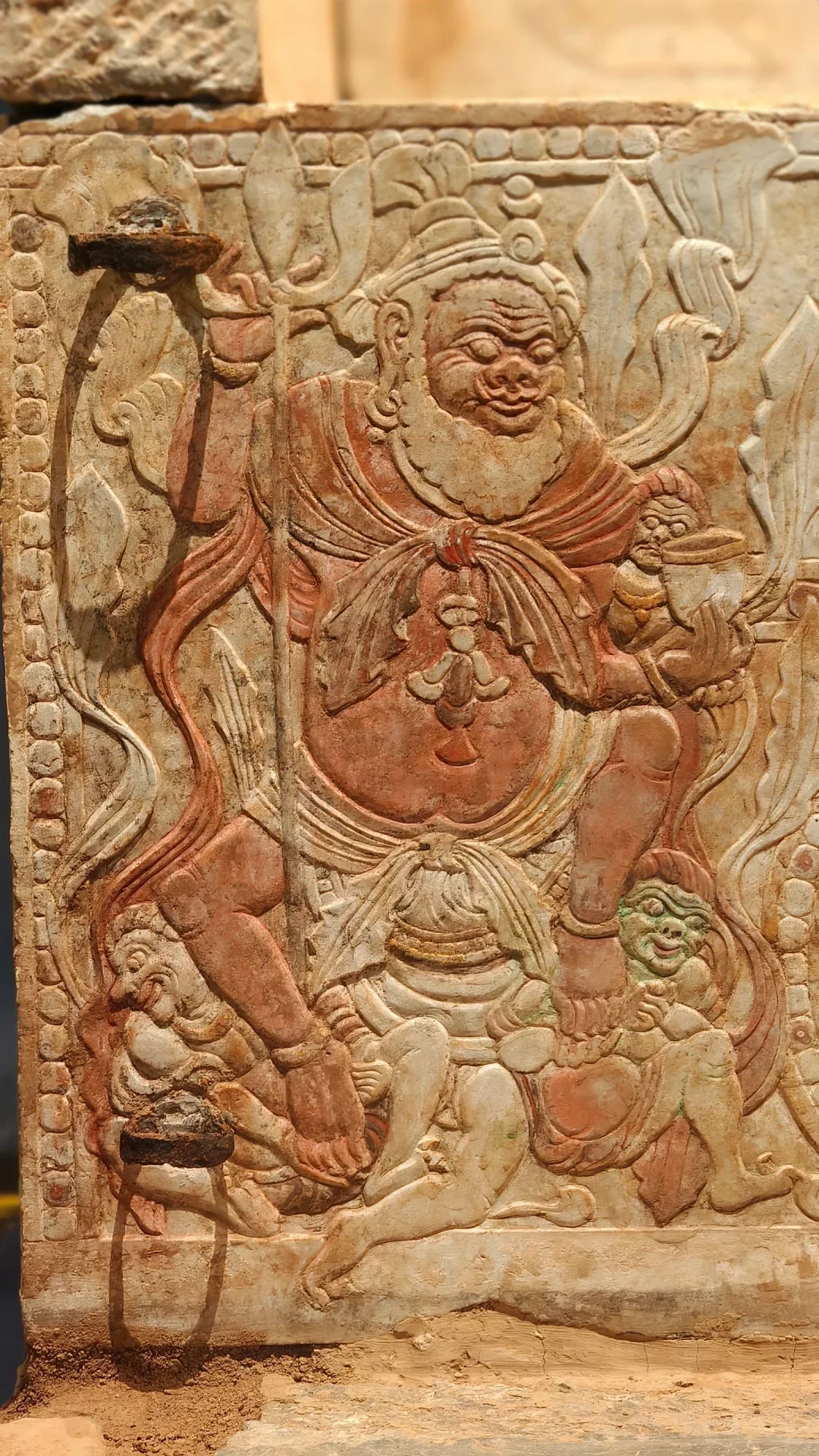 安阳博物馆隋代麴庆墓藏品