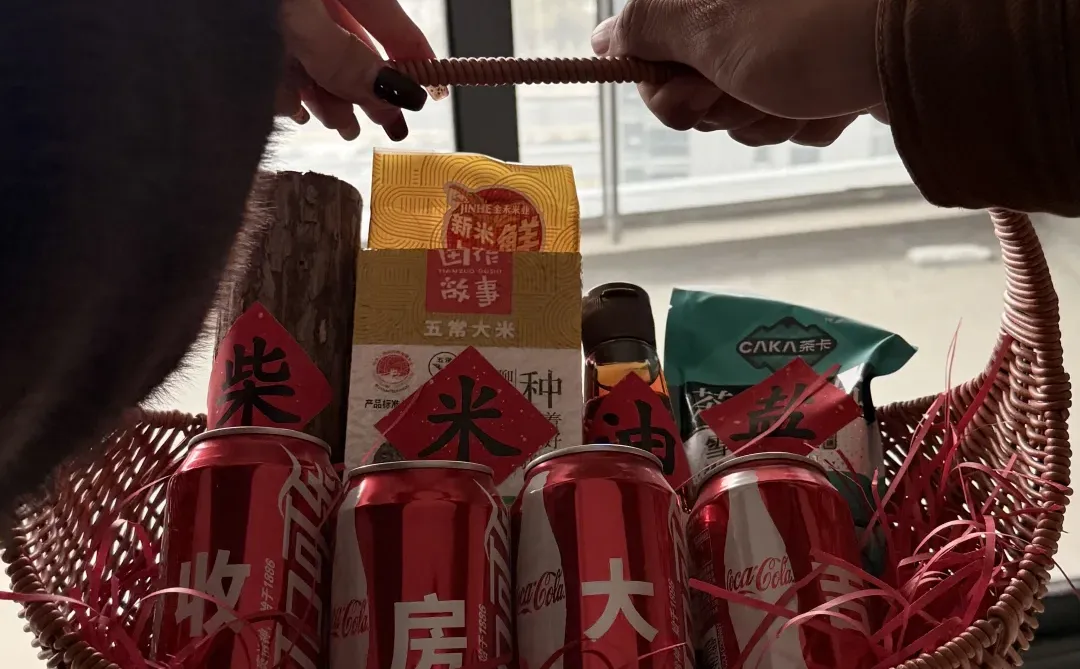 研一👩‍🎓｜在郑州初雪这天❄️我们收房啦🏠