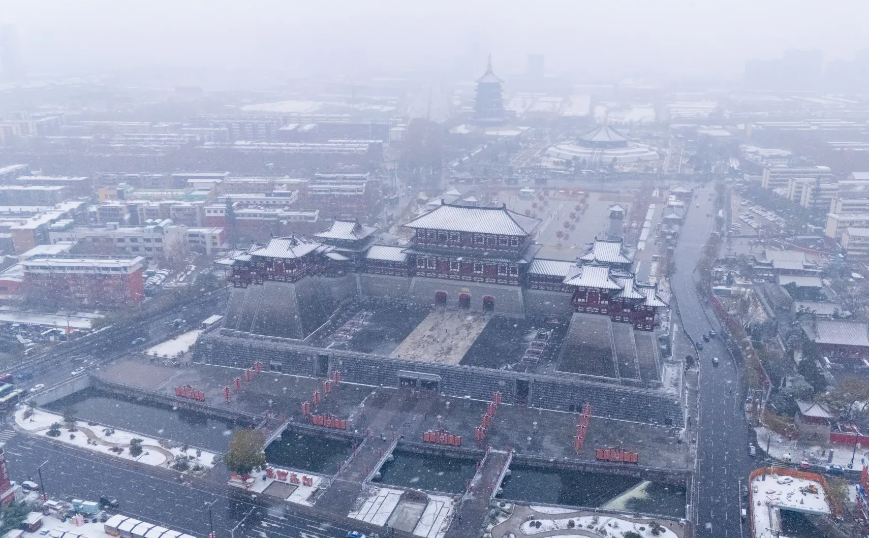 神都的初雪 如约而至