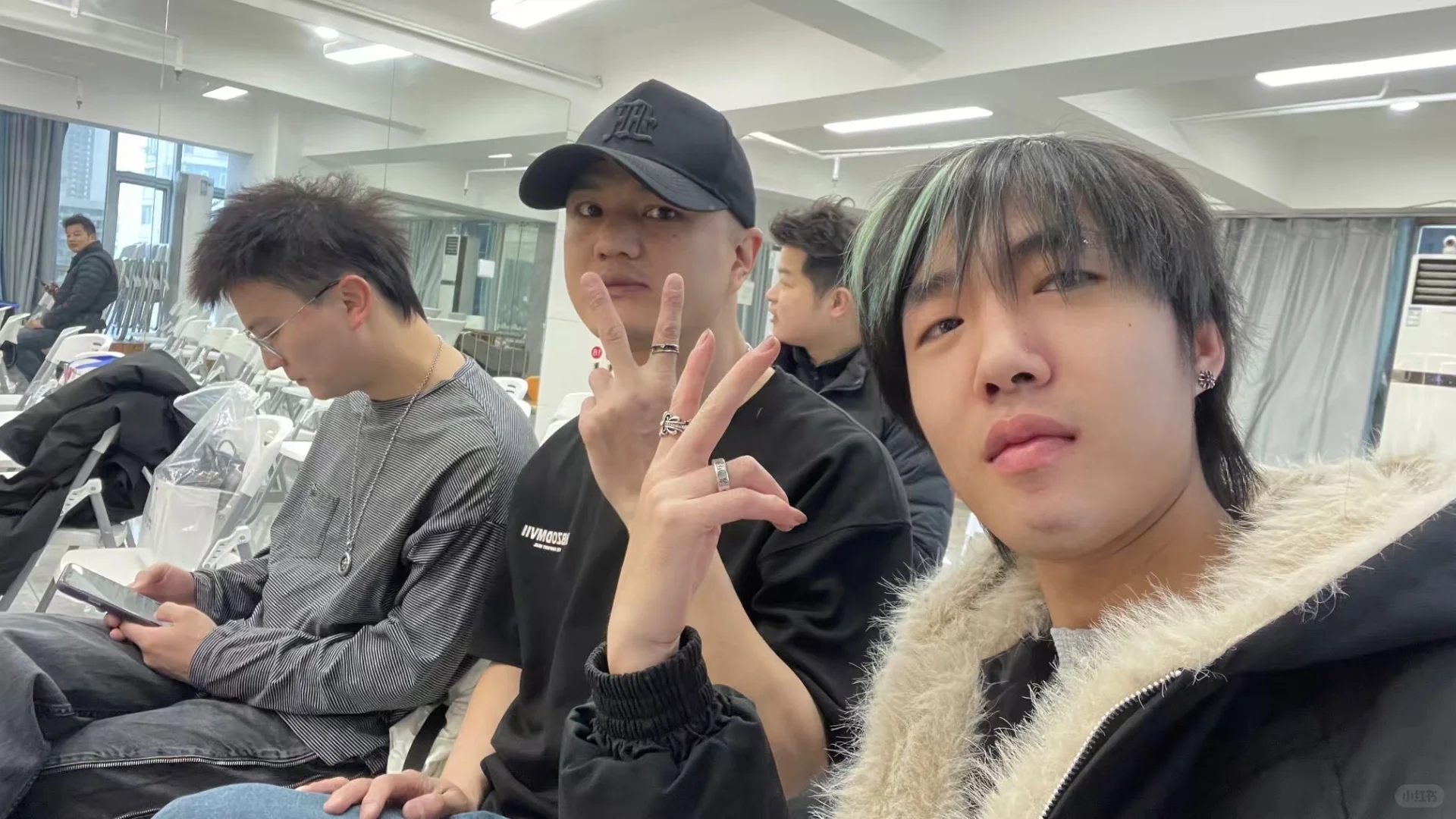 洛阳i人 社恐的 托尼