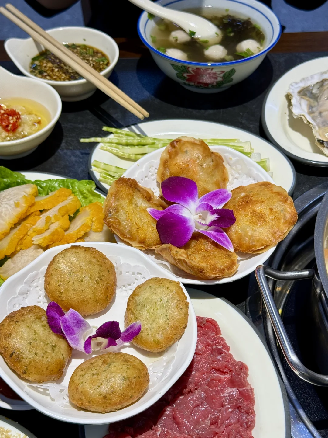 洛阳美食｜广式鲜斩鸡煲好吃到犯规❗️