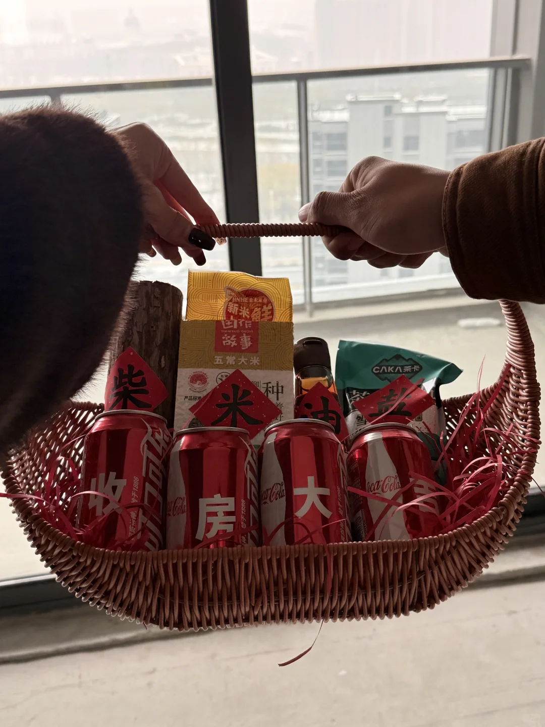 研一👩‍🎓｜在郑州初雪这天❄️我们收房啦🏠