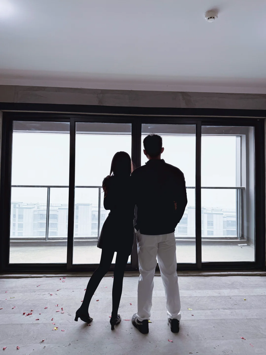 研一👩‍🎓｜在郑州初雪这天❄️我们收房啦🏠