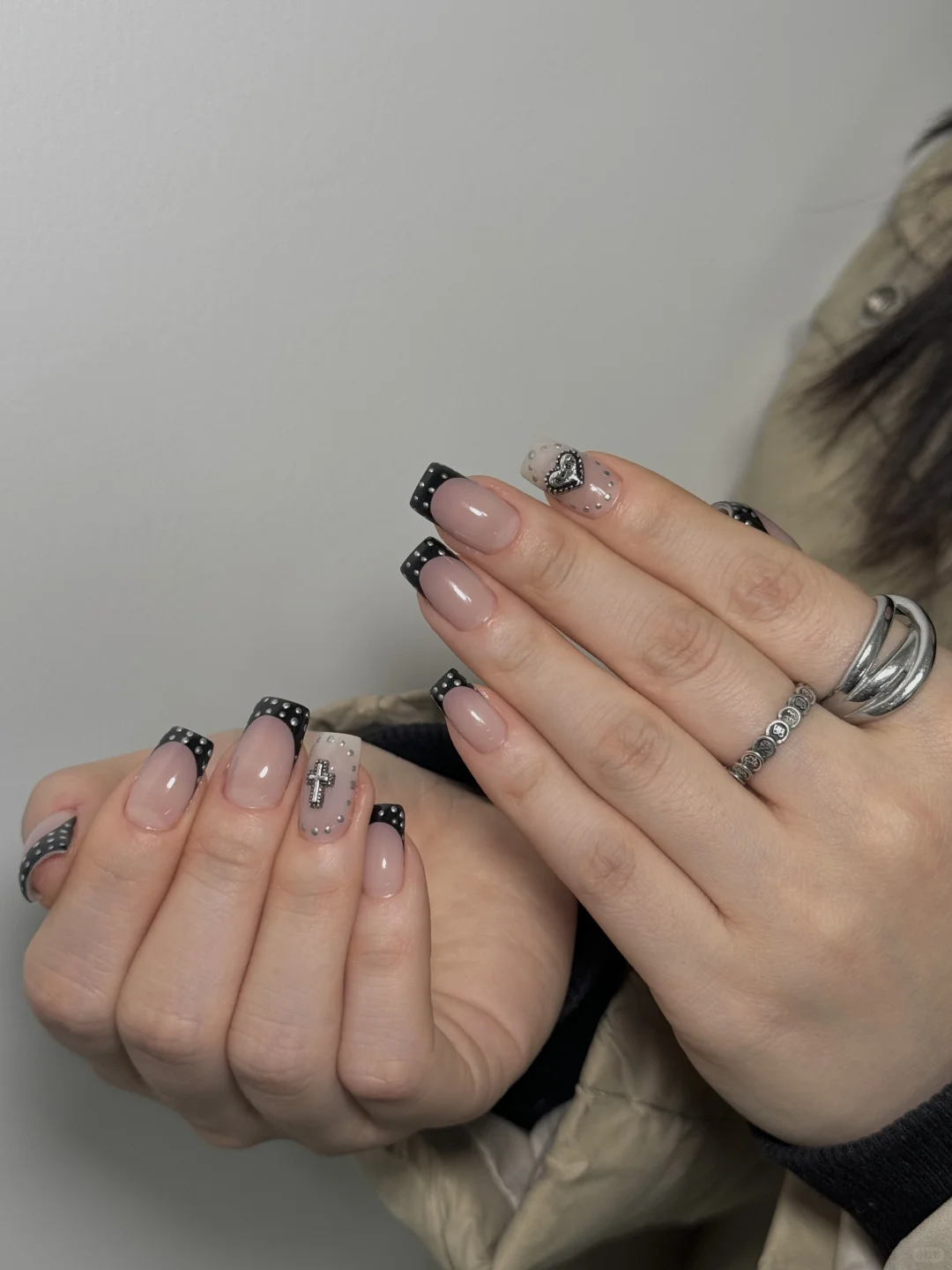 安阳美甲｜黑色法式克罗心♣️