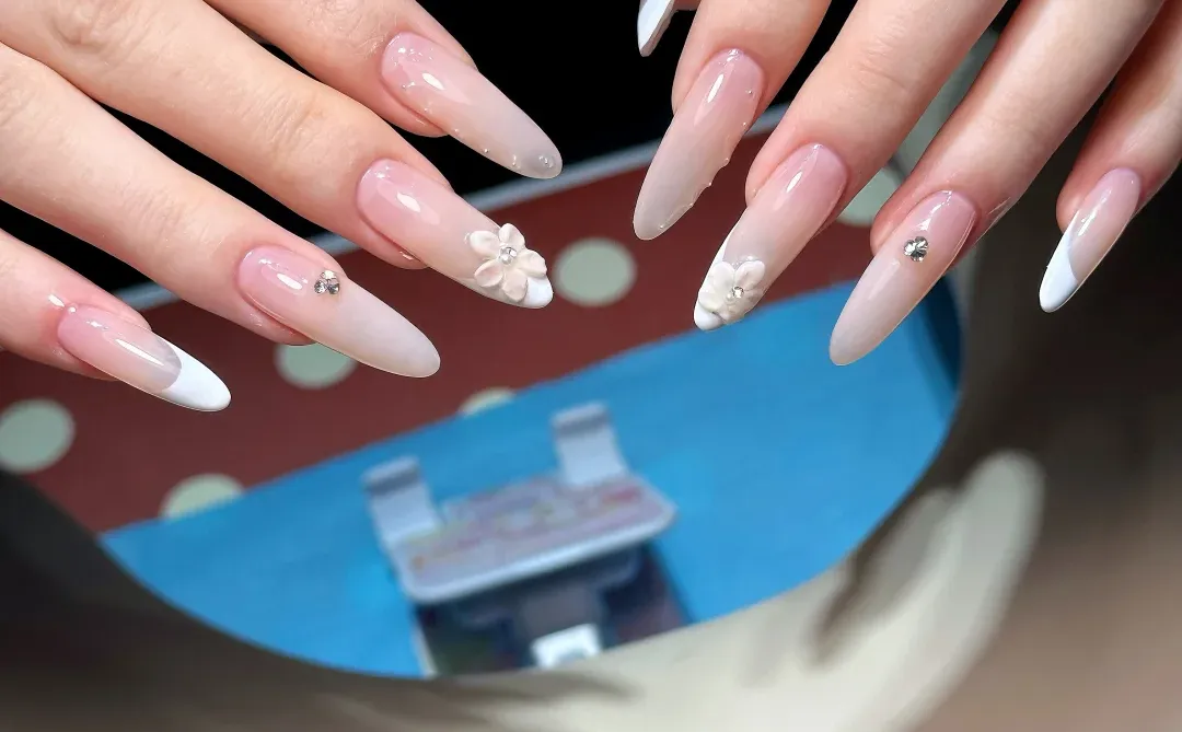 安阳美甲 可以预约元旦啦