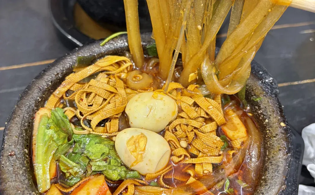 安阳美食🍜尝到了老式砂锅的威力‼️太好吃啦