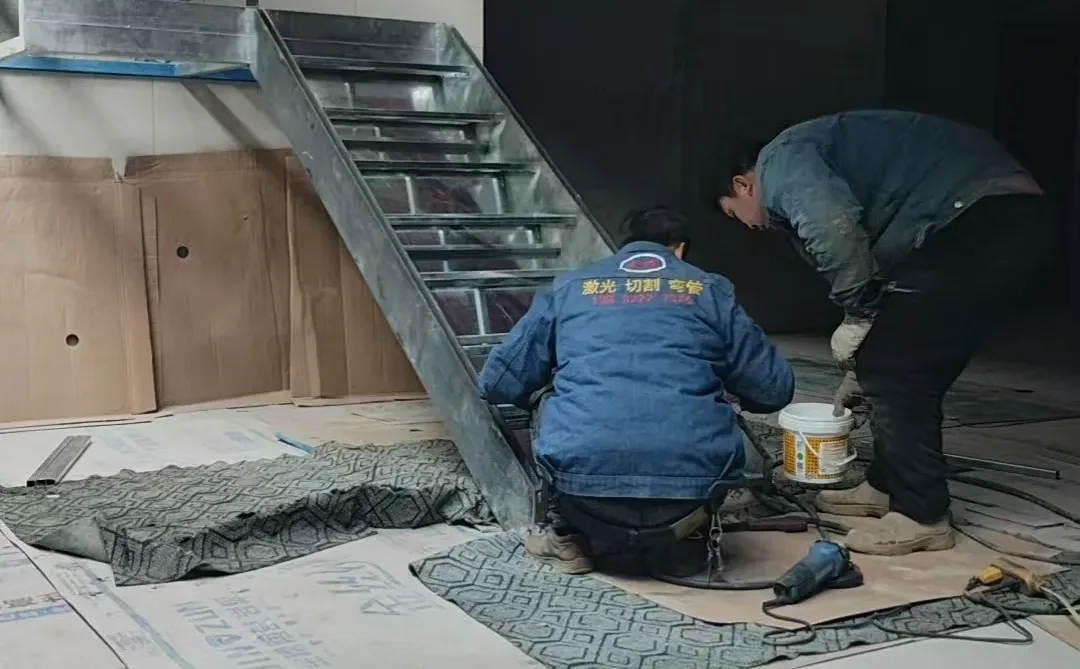 安阳商铺钢结构楼梯，高级感拉满！