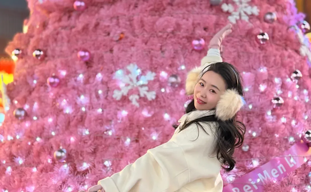 在安阳看到了粉色圣诞树耶💗💗