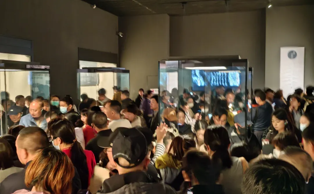 😭河南博物院来了，网红小狗呢？🐕