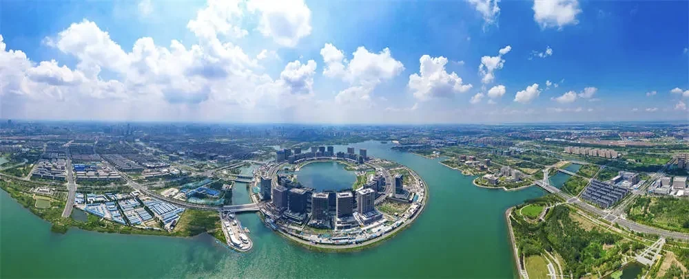 郑州“金融心脏”︳龙湖金融岛加速成型