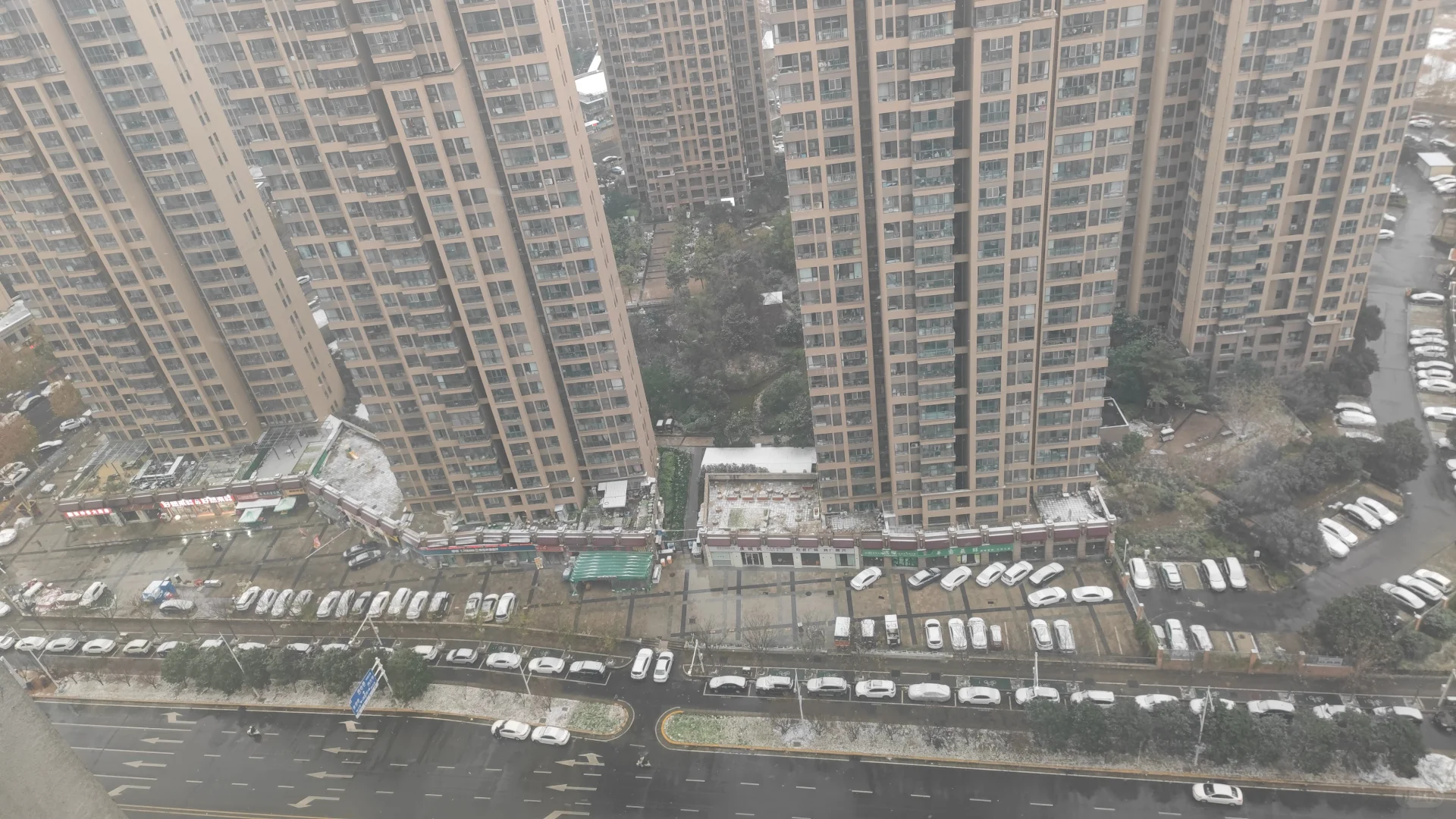 郑州下雪了，去寻宝吧