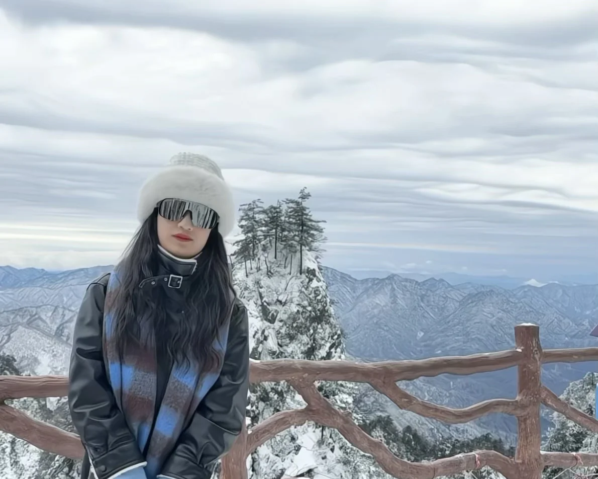 银装素裹的老君山！！