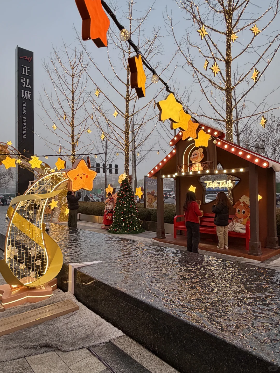 12.19实况！！！正弘城星愿小镇飘雪啦❄️！！！！！！