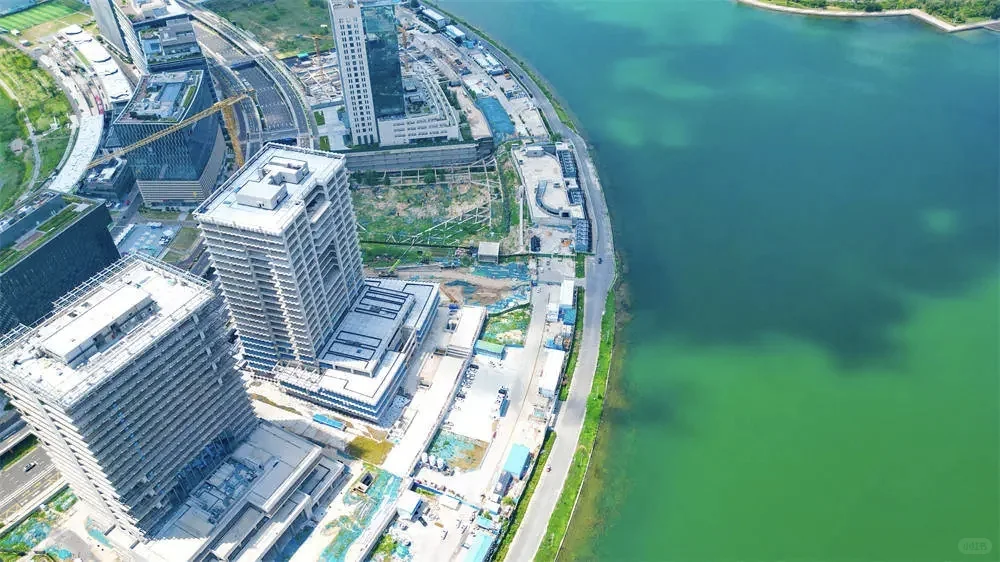 郑州“金融心脏”︳龙湖金融岛加速成型