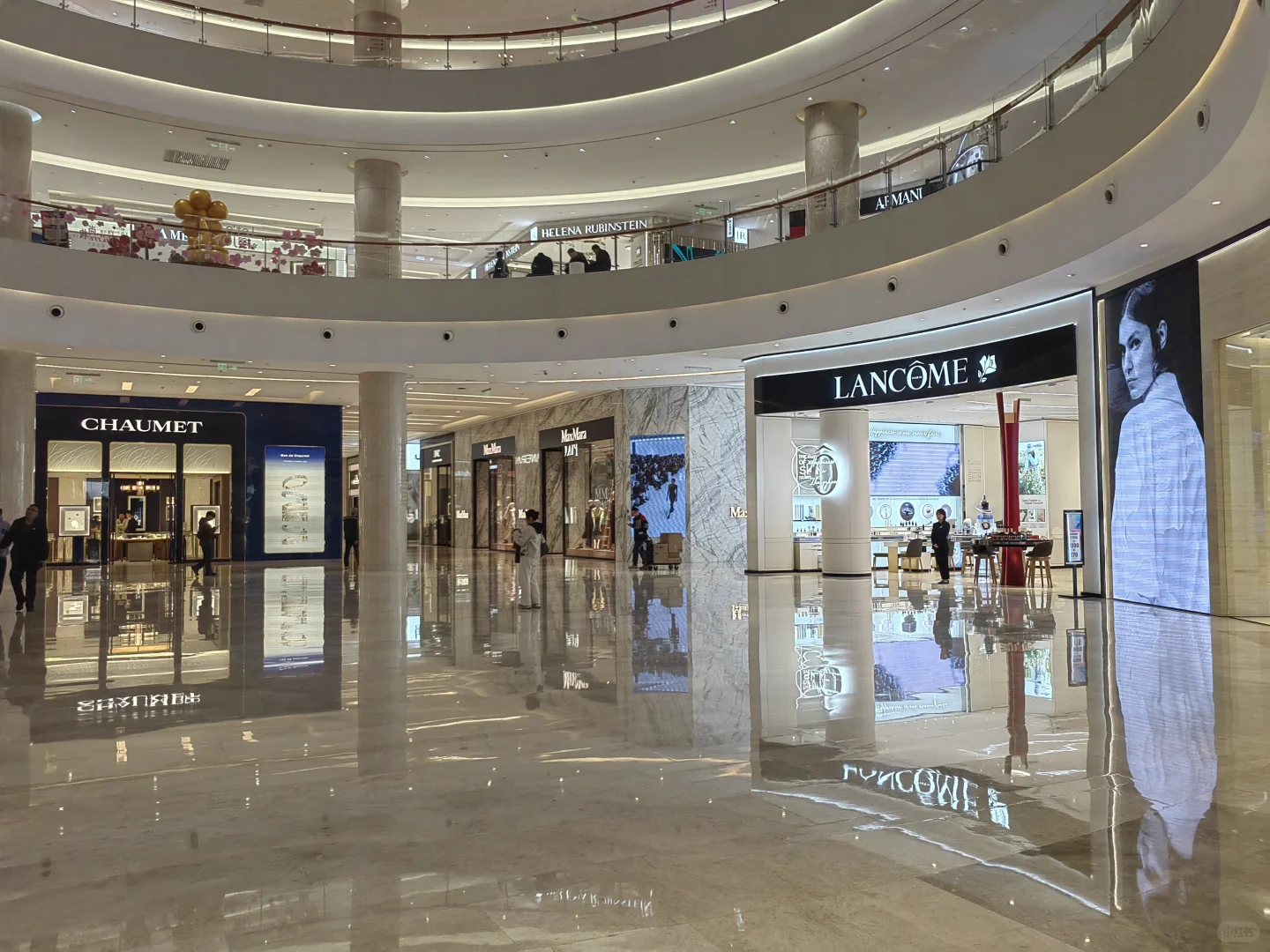 郑州包容度最高的商场，丹尼斯大卫城