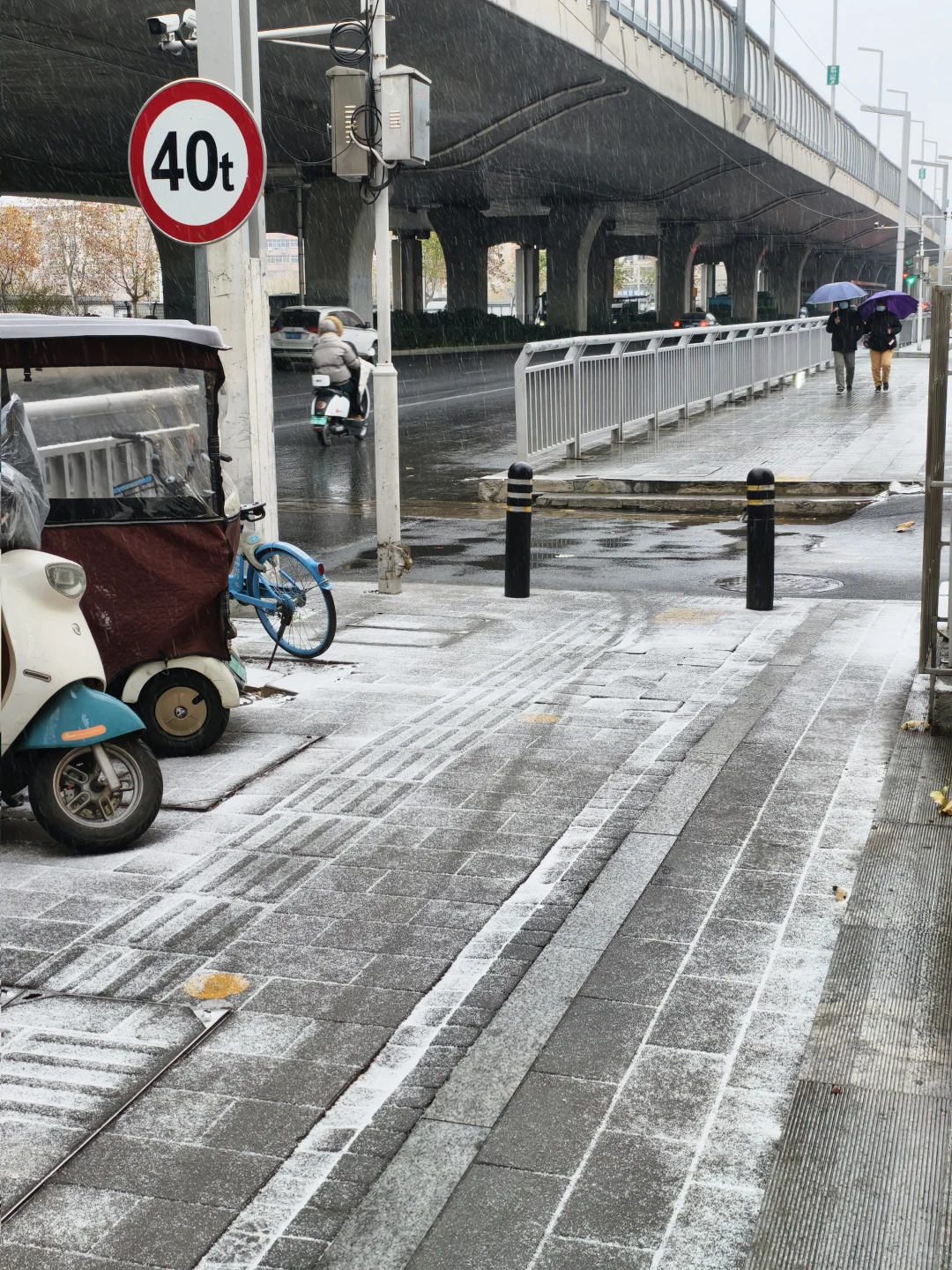 郑州终于迎来了初雪❄️(◕‿◕✿)