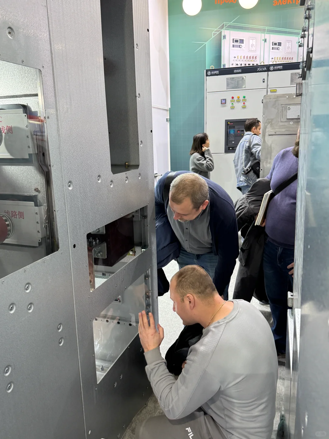 ??展会翻译记｜俄罗斯电网技术展⚡️