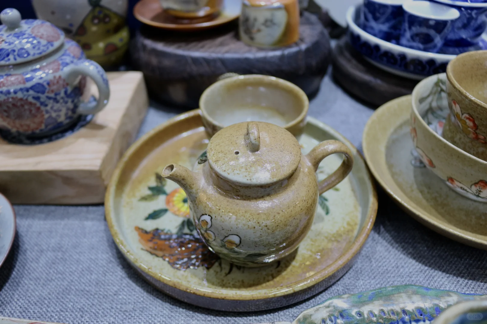 逛了一圈茶博会，挺失望的～
