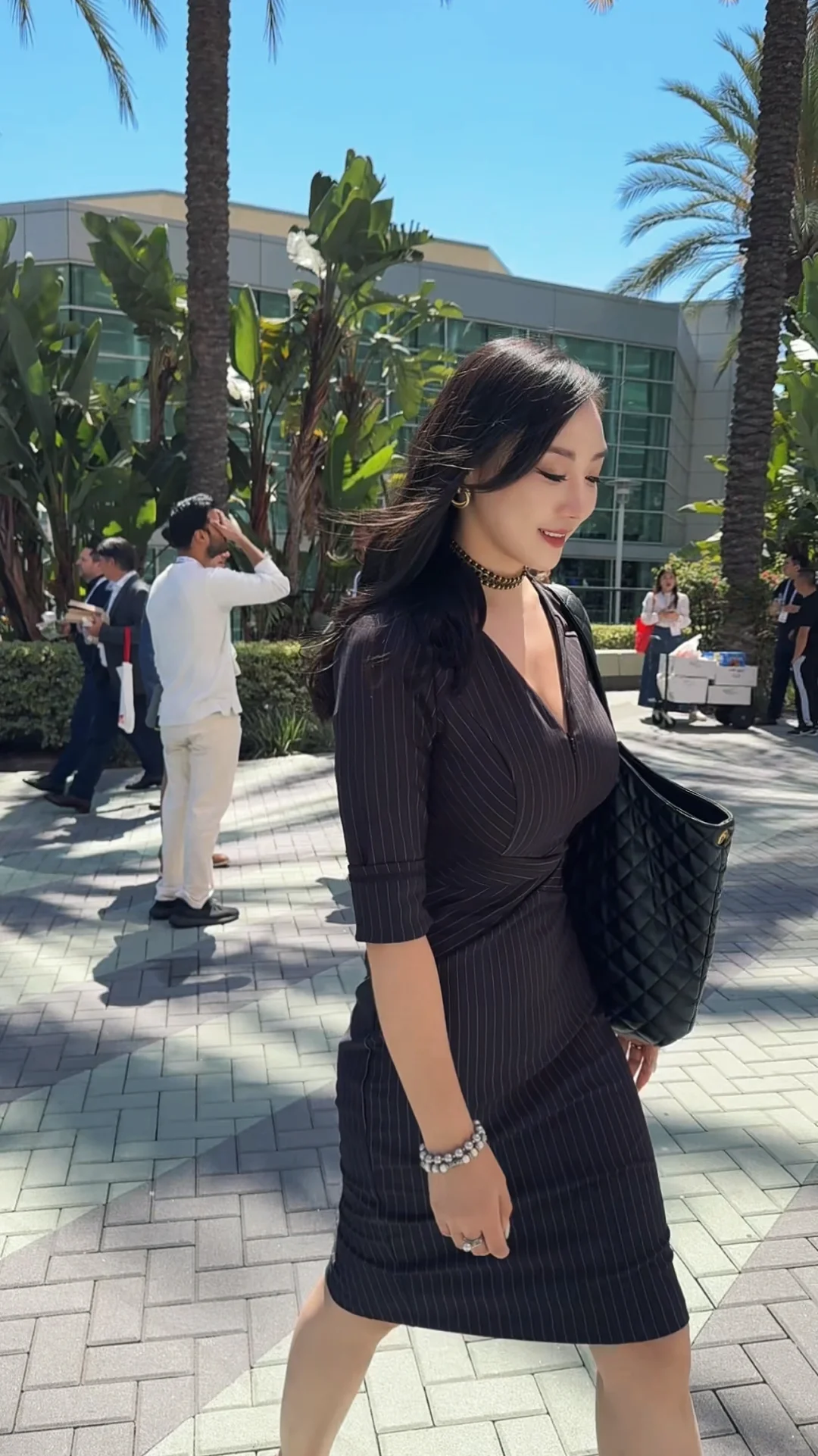 99年女老板一人勇闯2024洛杉矶RE+展会