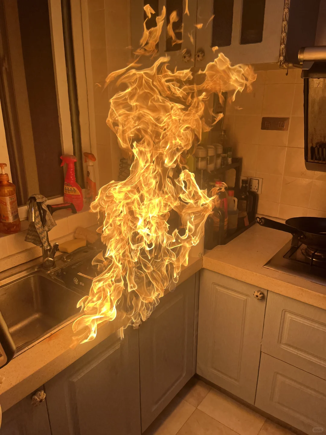 网购卡式炉爆炸 该怎么维权