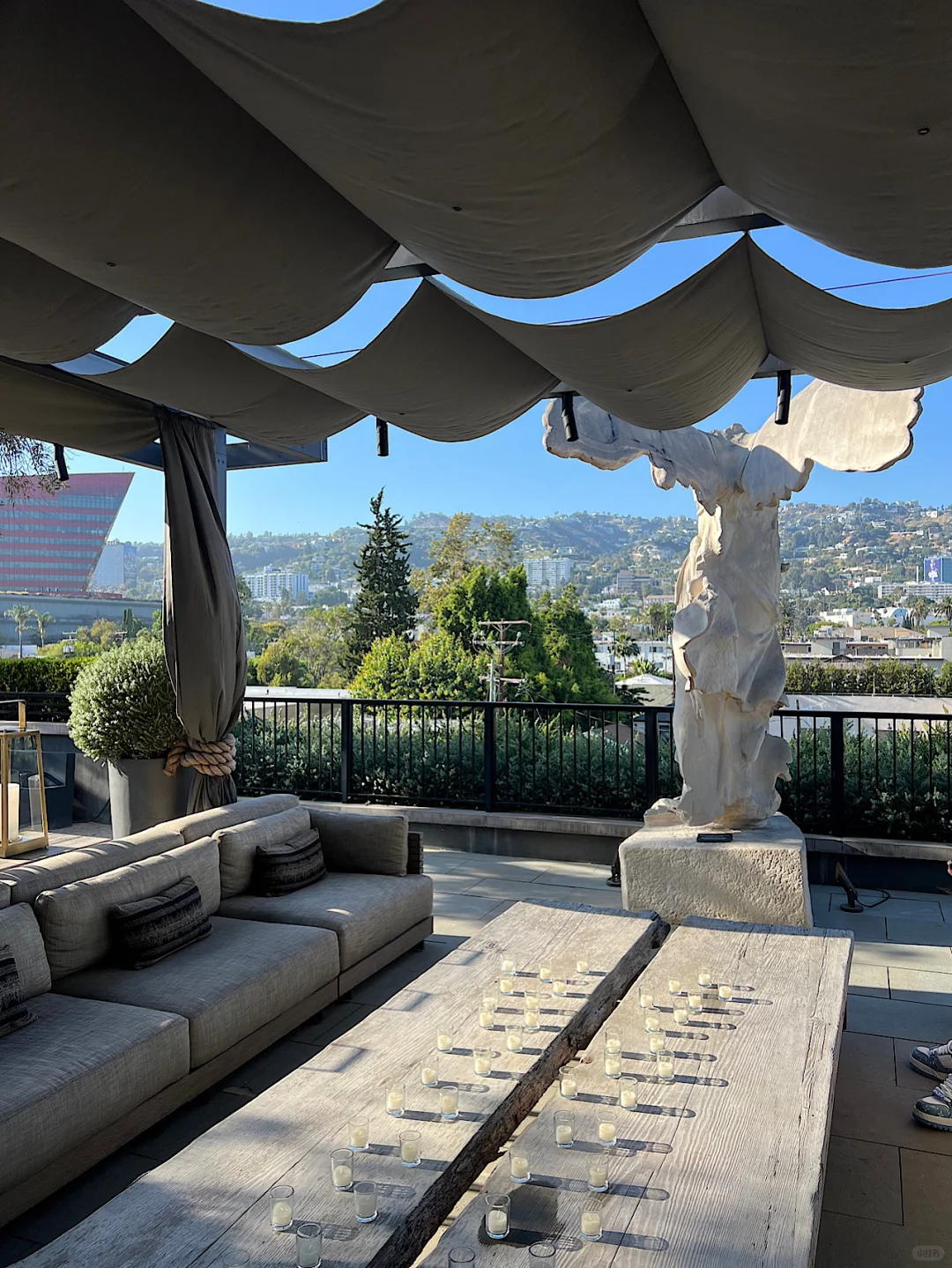 LA ｜RH gallery rooftop