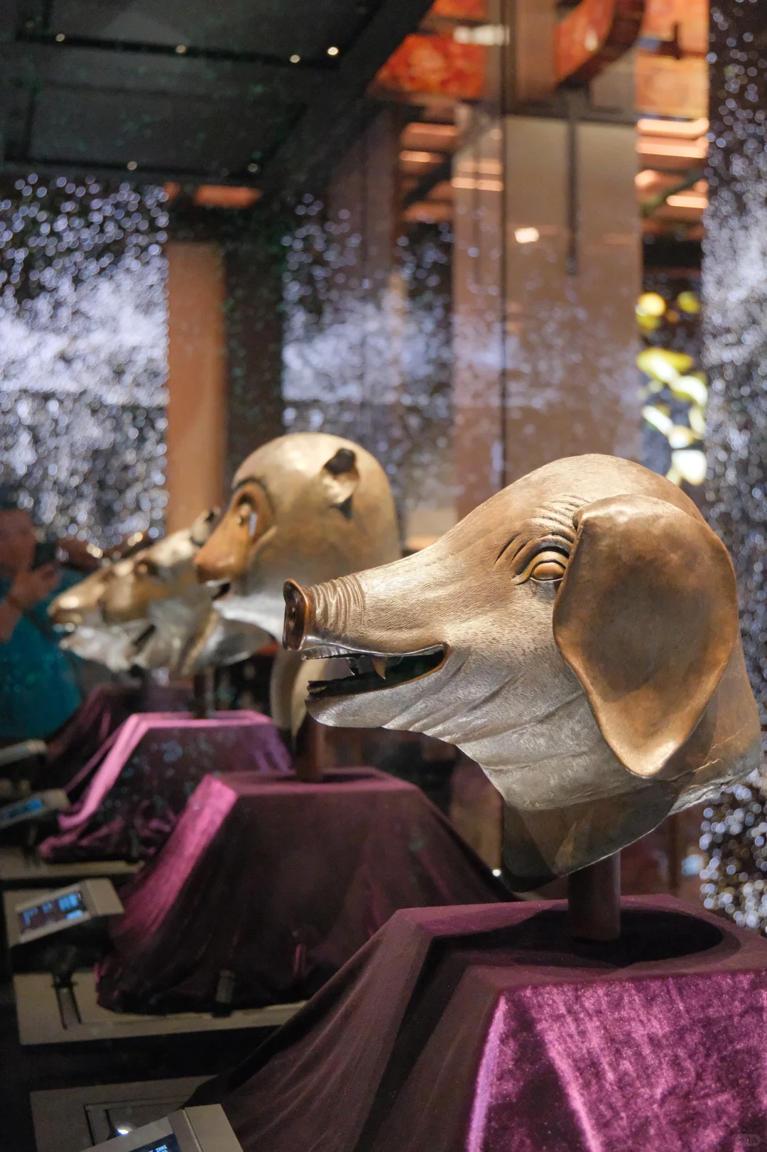 告诉美高梅，这个猪首是假的