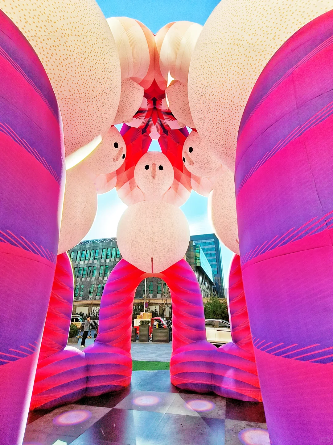 2025必逛王府井新展❗流光绮境,艺起趣玩❗