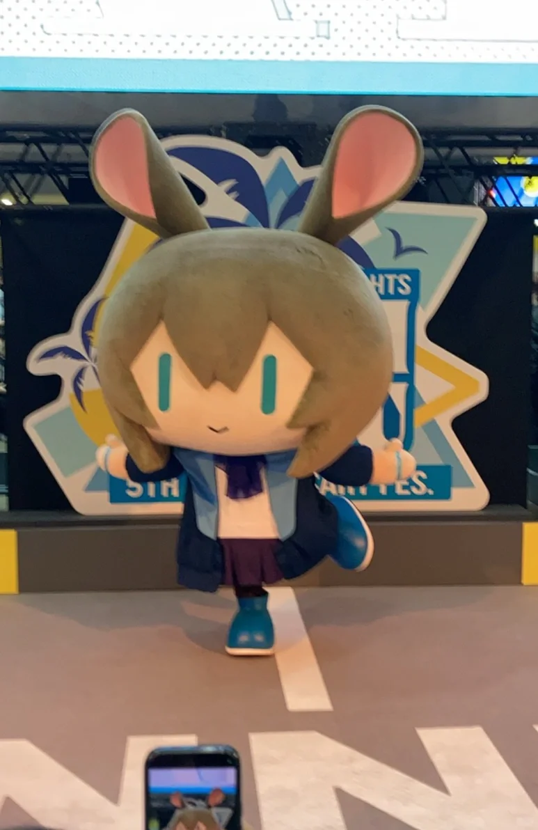 明日方舟一日游