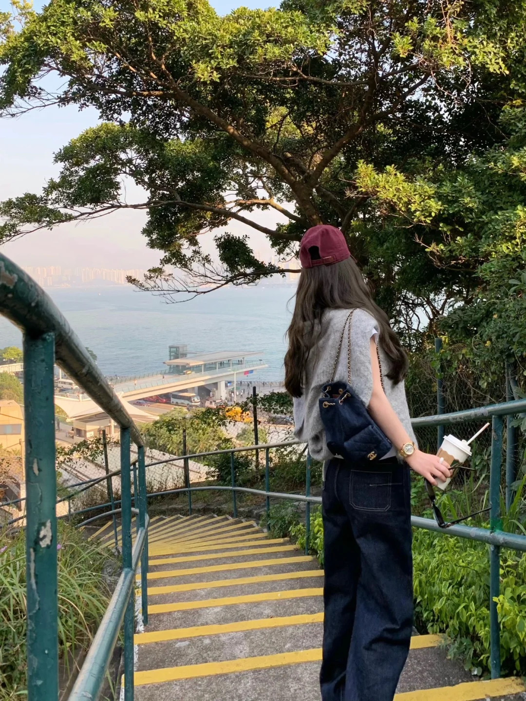 live图~ 香港的海上列车太出片了！！！??