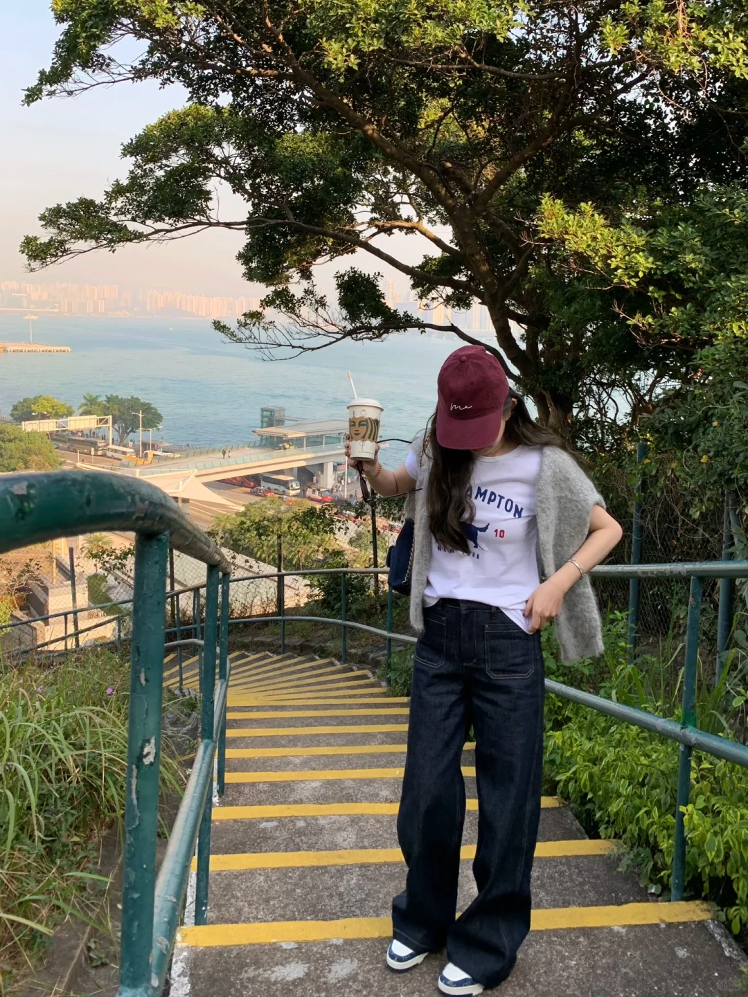 live图~ 香港的海上列车太出片了！！！??