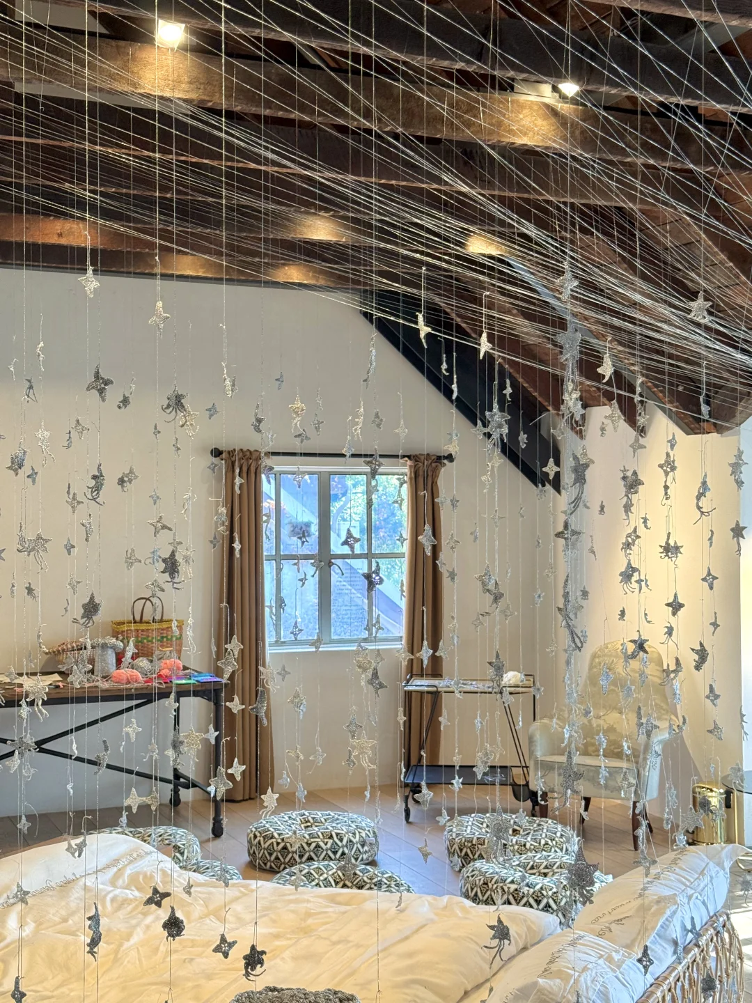 上海免费新展！被浪漫星空包围下……✨✨