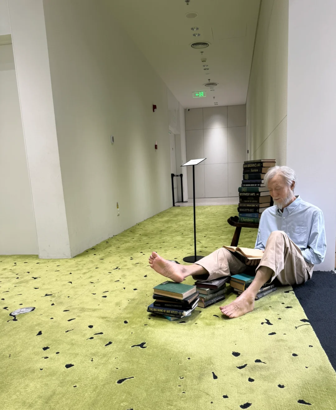 深圳万象天地巨人展