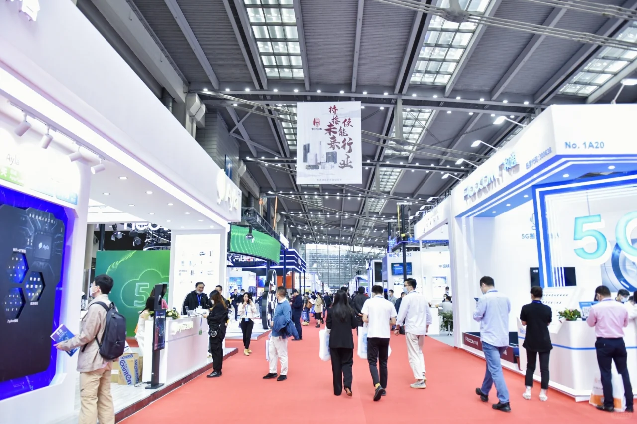 展会跟拍摄影摄像活动拍摄会议摄影照片直播