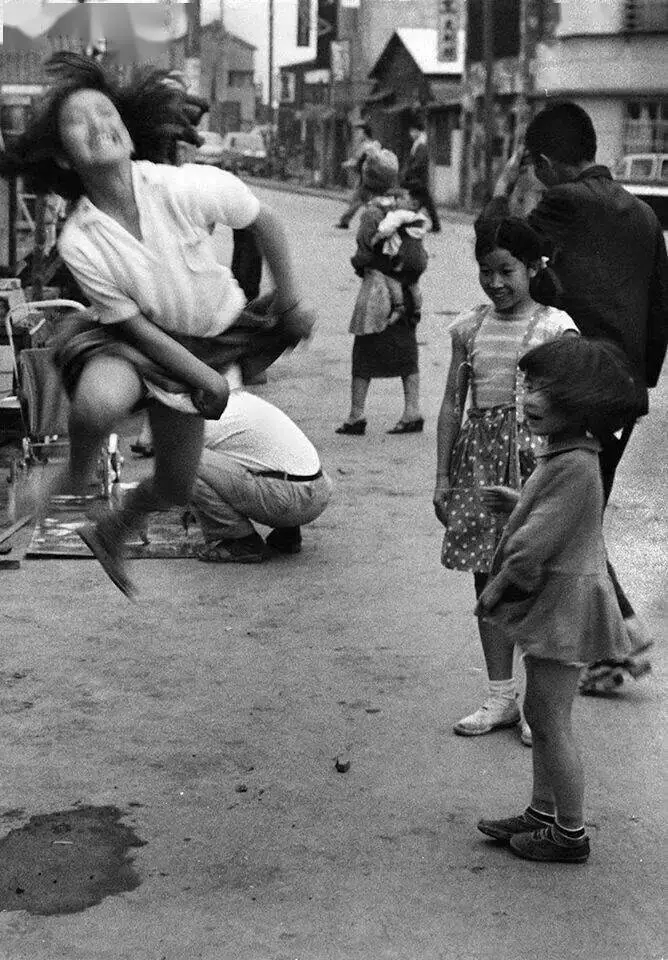 William Klein|史上30名最重要的摄影师之一