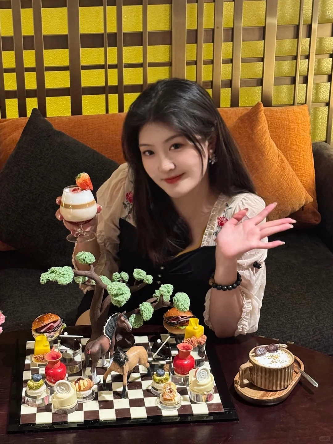 北京喜来登隐藏玩法：看展+下午茶‼️一举两得