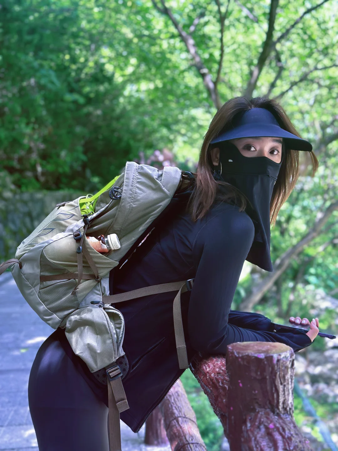 山高路远 看世界也找自己