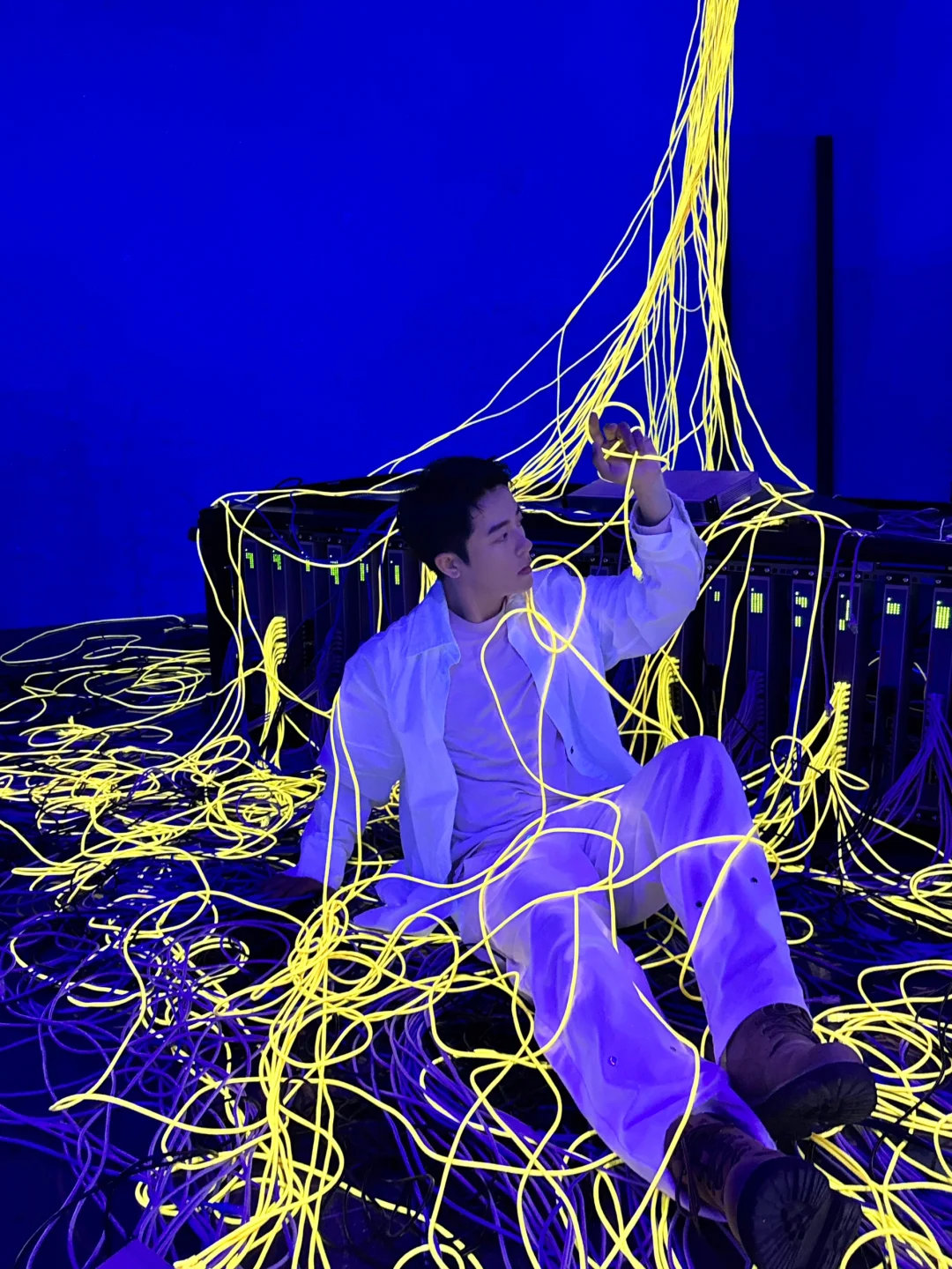 深圳新展|“我掉进梦的漩涡里”?