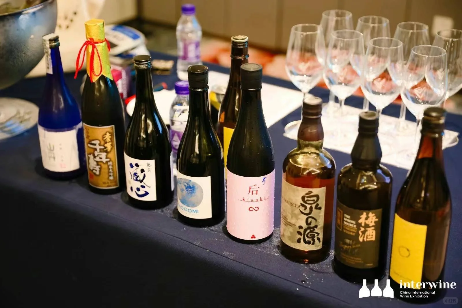 参加各式各样的酒展！有努力终会有回报！哪怕