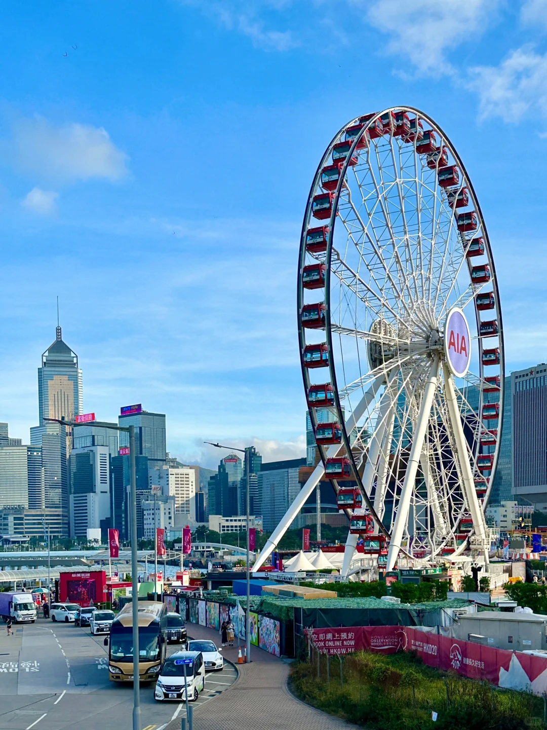 香港??就为了来地铁海边拍照?巨出片…