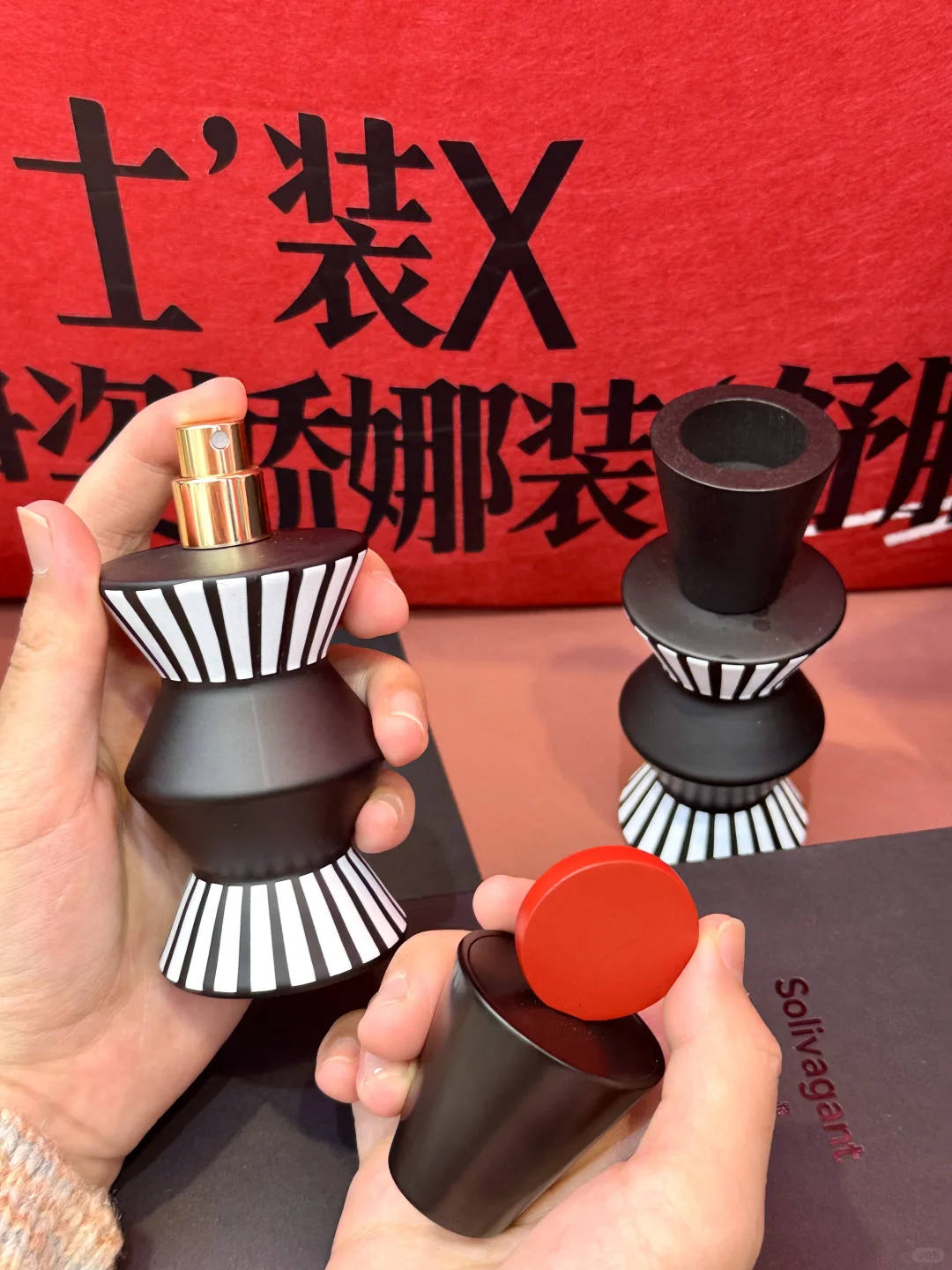 什么！逛服博会还能和男模合影！