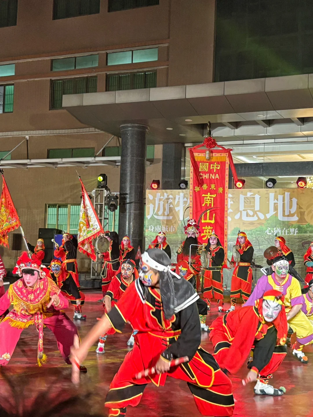 家人们谁懂❗️我在金狮服饰看到了“小时迁”