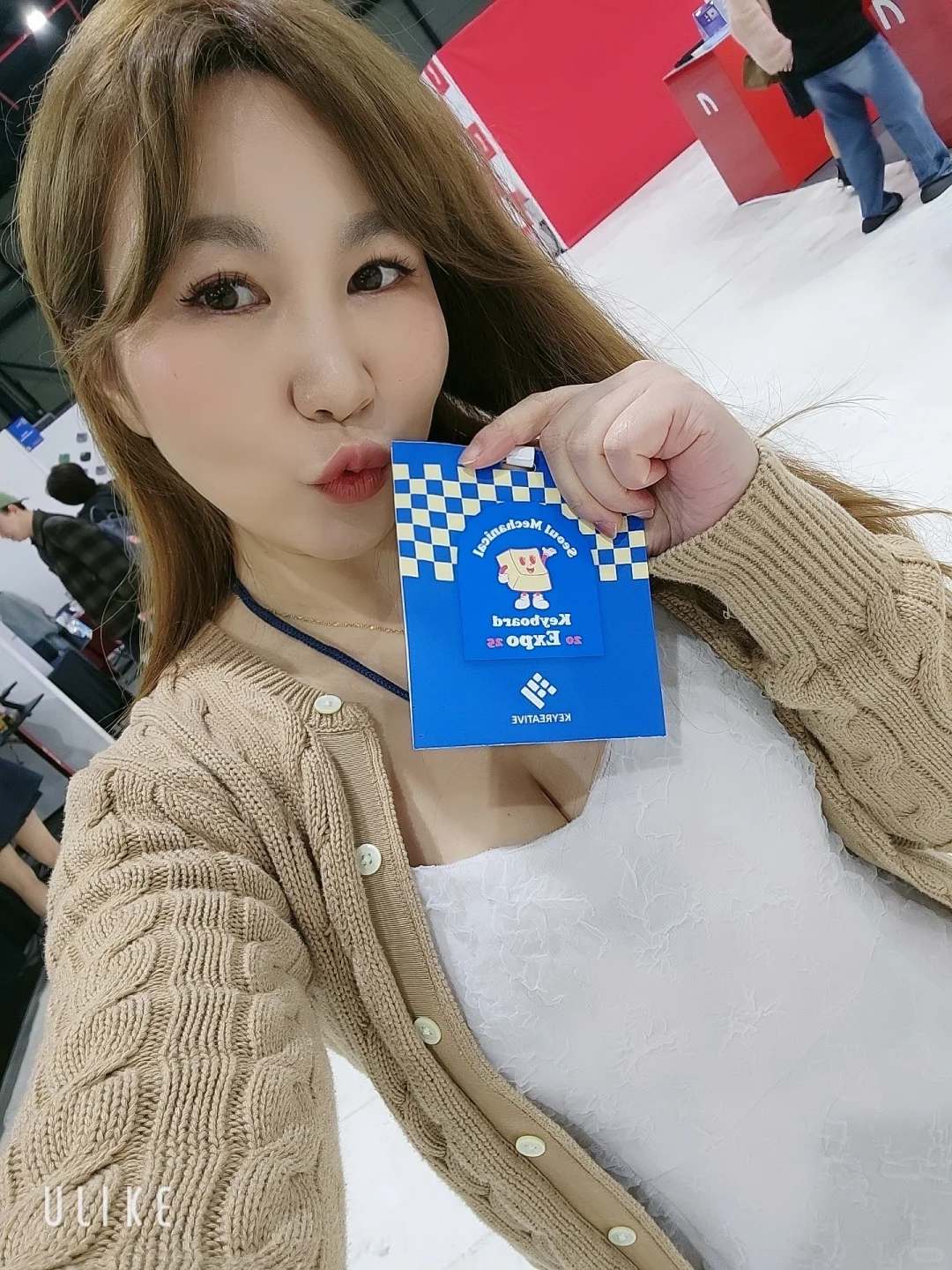 Select 键盘侠展会