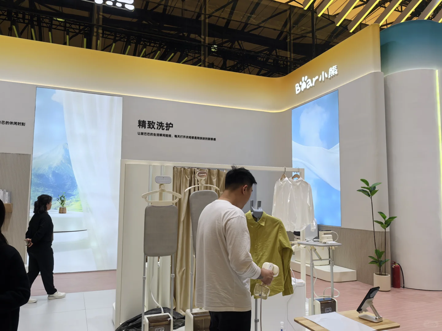 来逛小熊展区啦